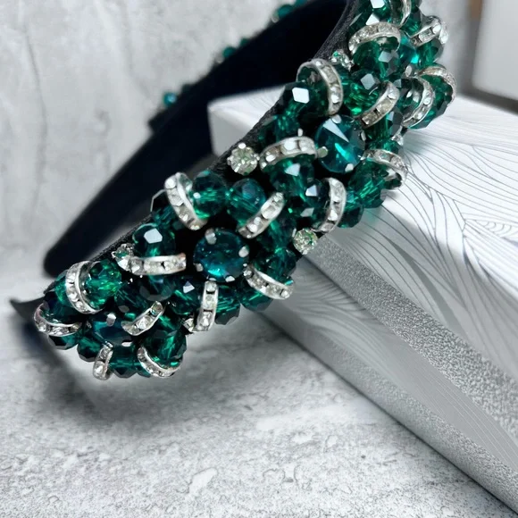 New Emerald Green and White Crystal Ladies Headbands - Picture 2 of 3